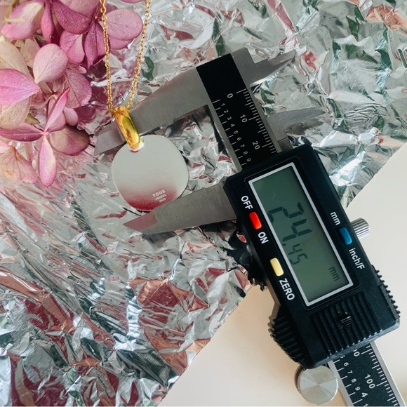 Tous Pendant Radiant Rays Spanish Bear - Picture 8 of 14